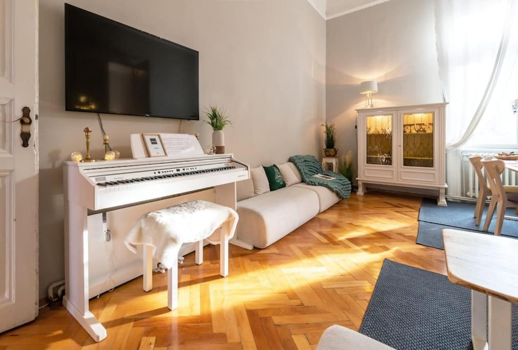 No.8: Lovely & Cosy 3-Room Heart Of The City Timişoara Exteriör bild