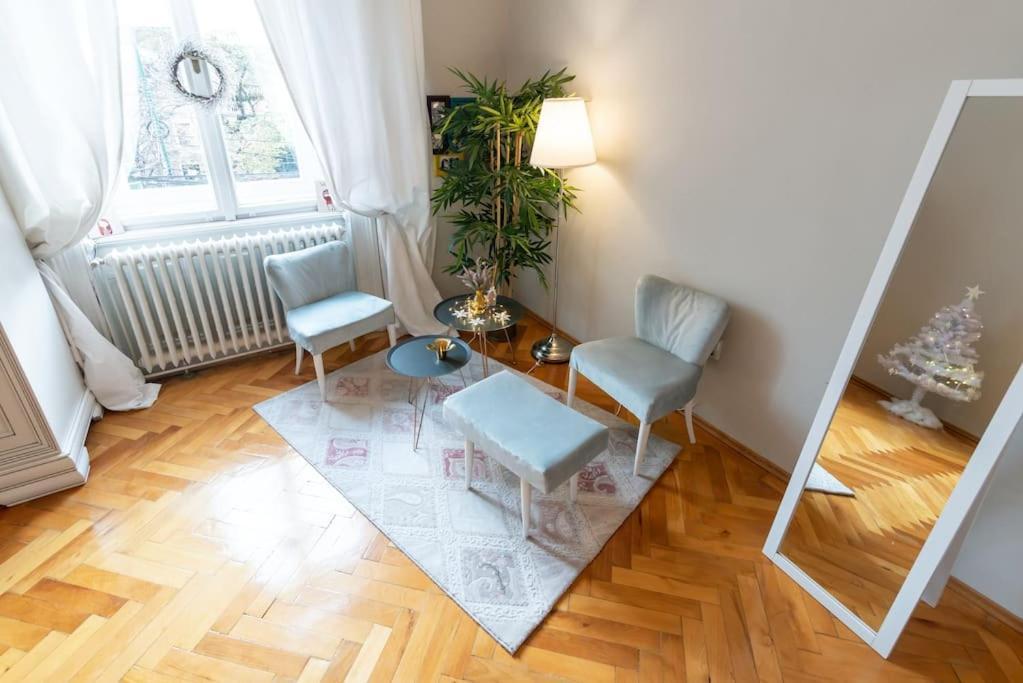 No.8: Lovely & Cosy 3-Room Heart Of The City Timişoara Exteriör bild